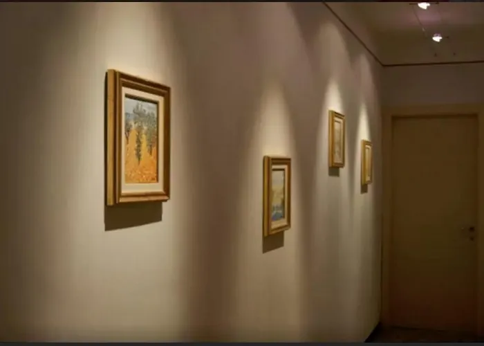 Modern House アパート *